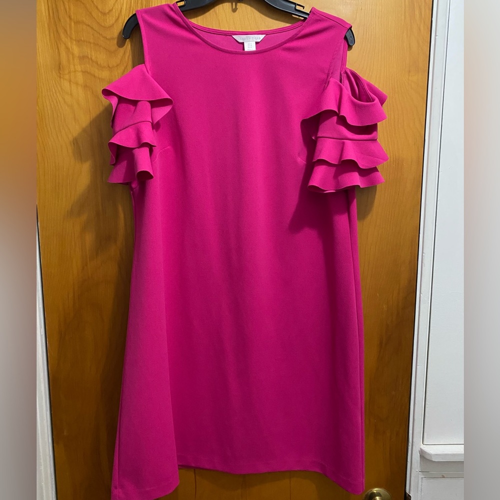Shoulder cutout ruffle dress